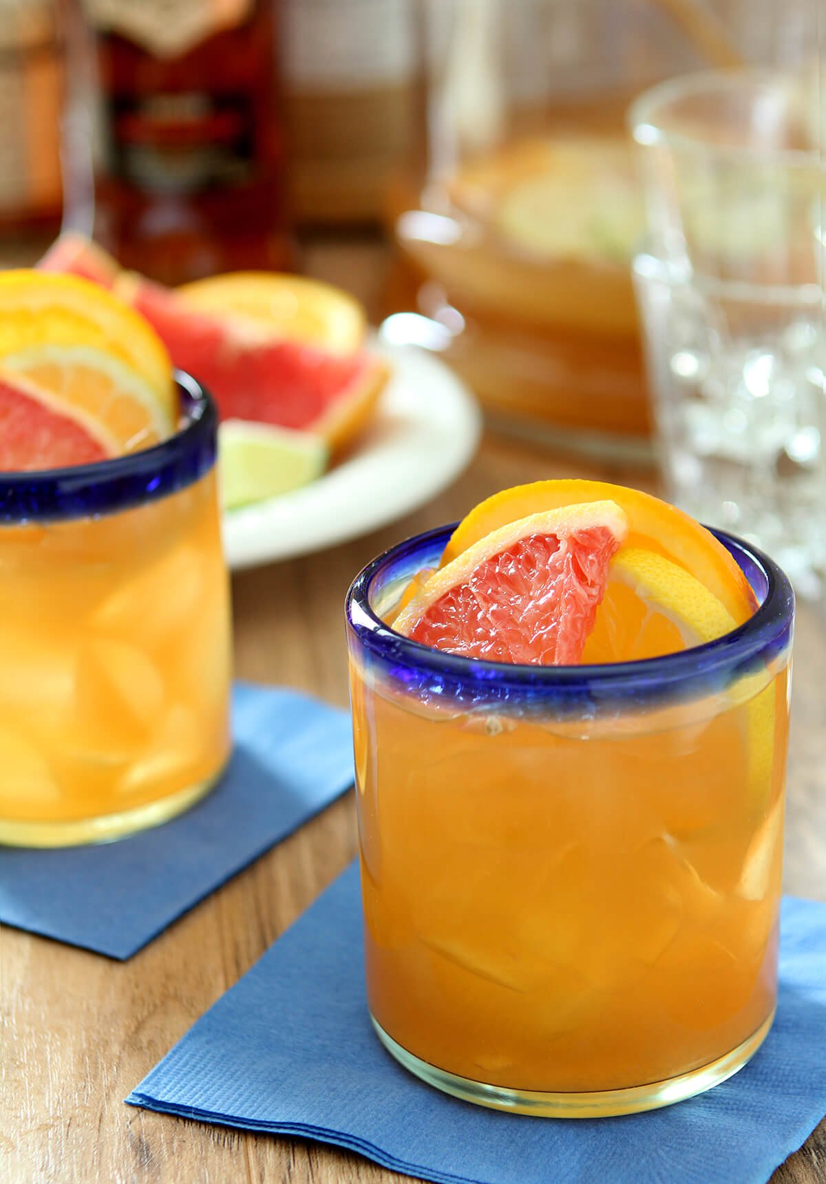 Orange Juice and Rum: Mixing Up a Classic Cocktail with Orange Juice and Rum